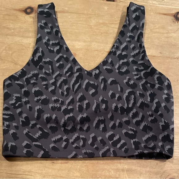 Offline by Aerie Leopard Sports Bra Medium Support SP Child Athletic Sports - Picture 5 of 7